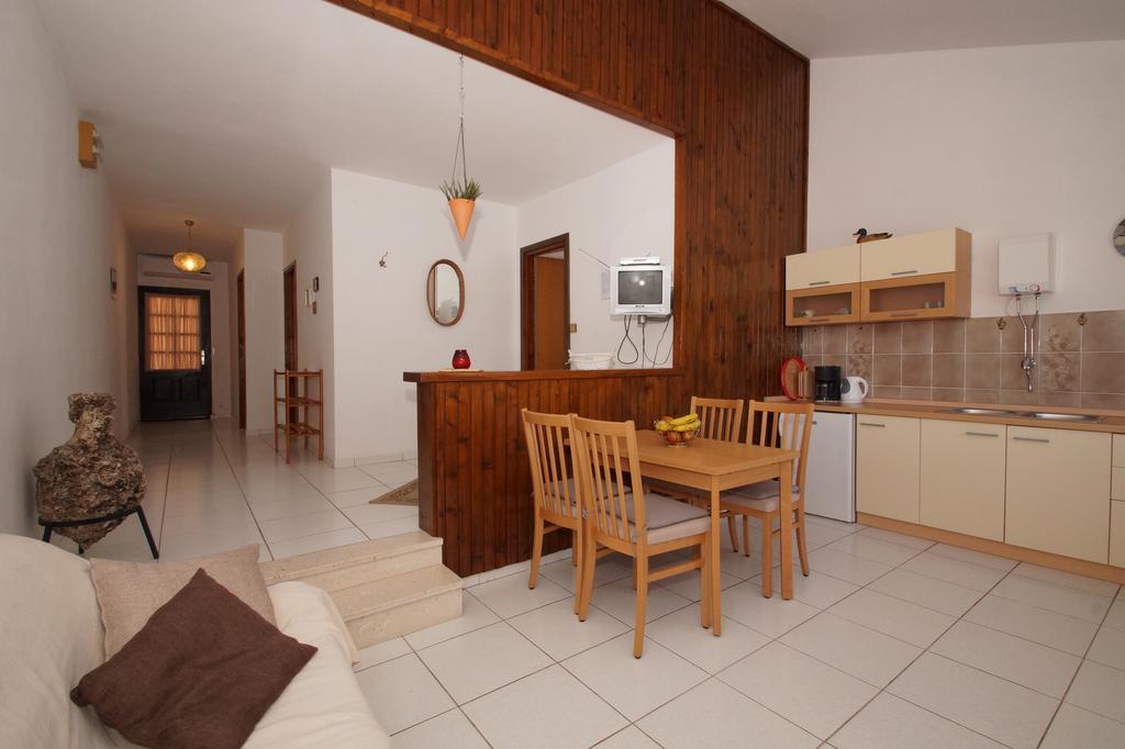 South Island Apartments Корчула Екстер'єр фото