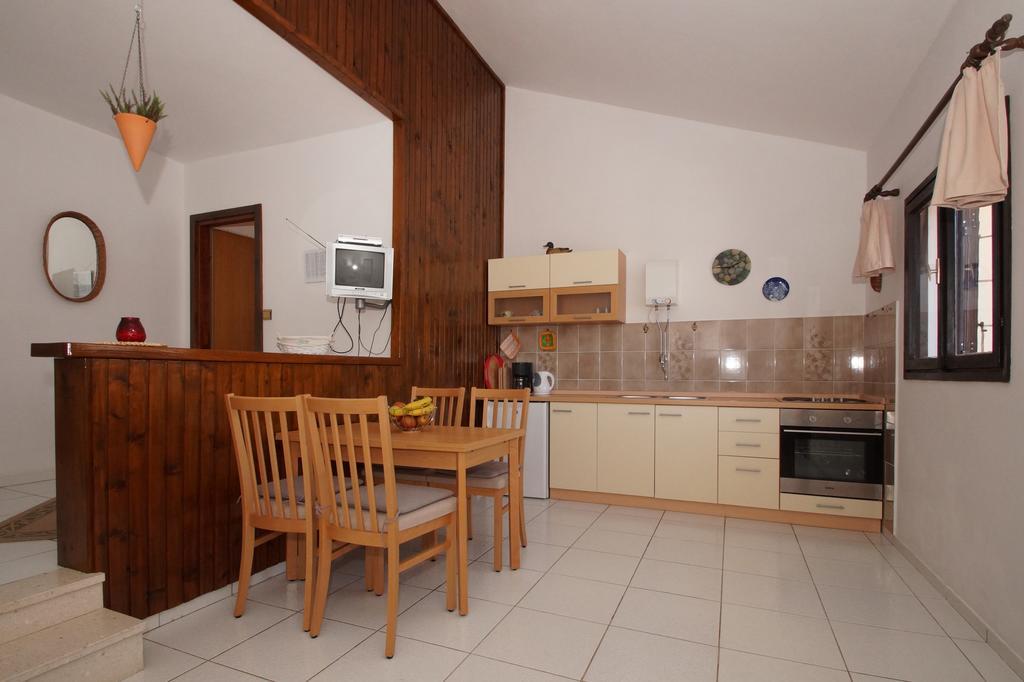 South Island Apartments Корчула Екстер'єр фото