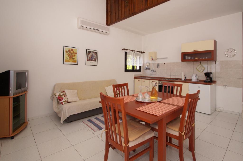 South Island Apartments Корчула Екстер'єр фото