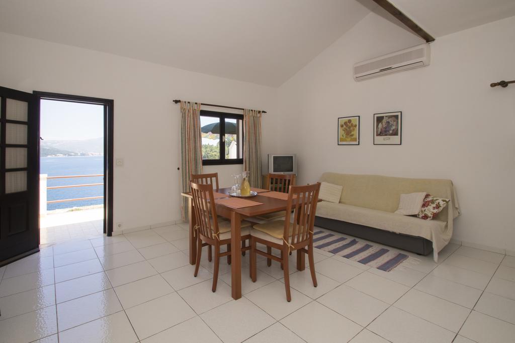 South Island Apartments Корчула Екстер'єр фото